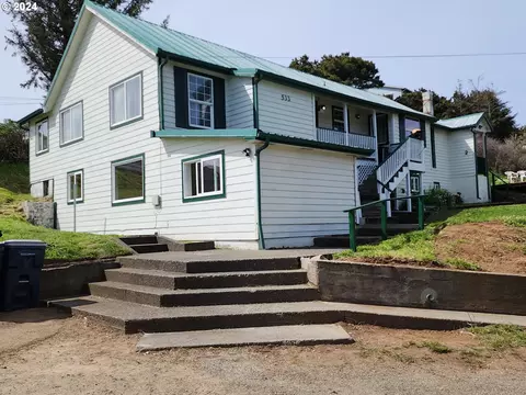533 Washington St, Port Orford, OR 97465