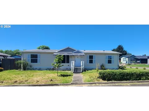 1284 N 19th St #94, Philomath, OR 97370