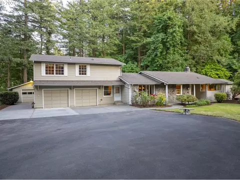 1015 SE Jackson Park Rd, Troutdale, OR 97060