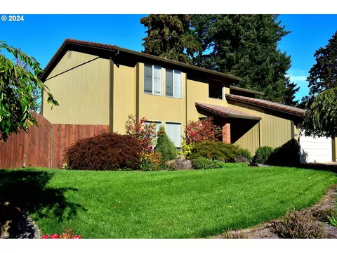 8008 NW 12th Ave, Vancouver, WA 98665