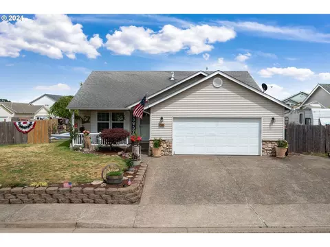 1085 Cascade Ln, Molalla, OR 97038 photo 1