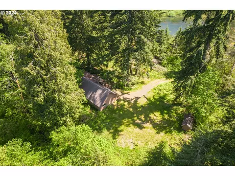 44750 Camp Morrison Dr, Scio, OR 97374