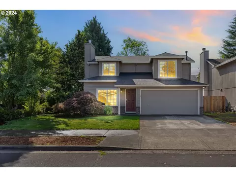 3032 SE Tumblestone Dr, Hillsboro, OR 97123