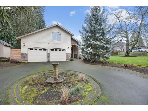 9450 SW Mountain View Ln, Portland, OR 97224