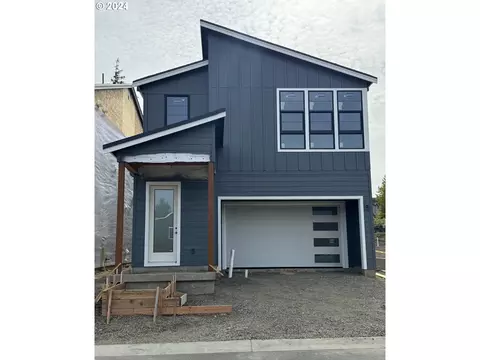 15740 NW Raywood Ln #L22, Portland, OR 97229