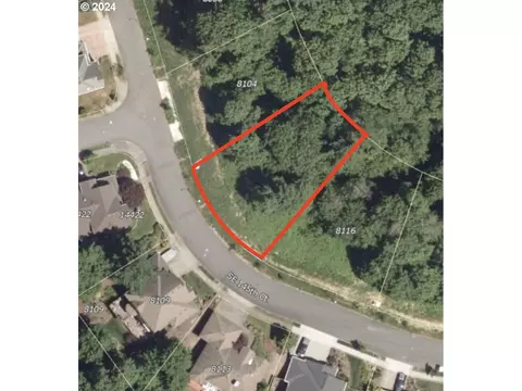 SE 145th Ct, Portland, OR 97236