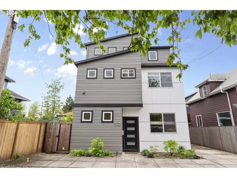 510 N Ivy St, Portland, OR 97227