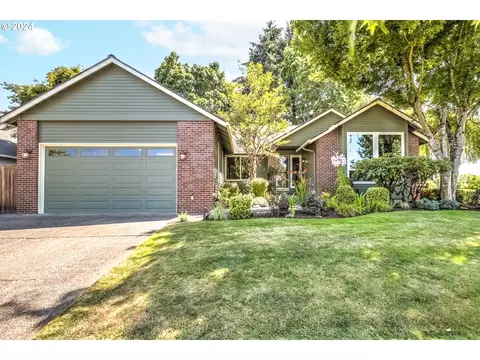 5756 SW Joshua St, Tualatin, OR 97062