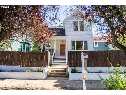 1816 SE Alder St, Portland, OR 97214