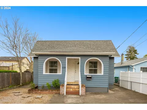6318 SE 85th Ave, Portland, OR 97266