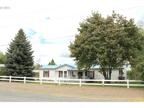 2540 Mitchell Ave, Baker City, OR 97814