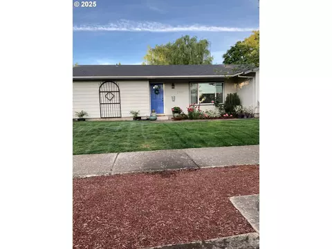 2119 15th St, Springfield, OR 97477