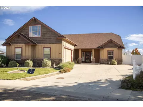 518 NW 14th St, Ontario, OR 97914
