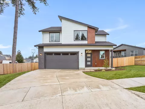 37363 American St, Sandy, OR 97055