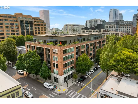 408 NW 12th Ave #204, Portland, OR 97209