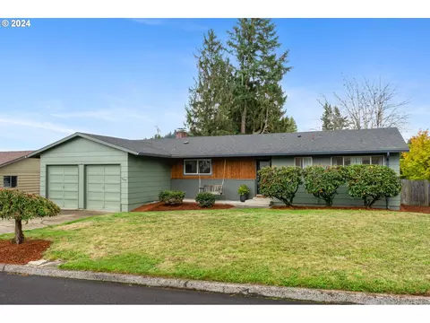 940 NW 3rd St, Gresham, OR 97030