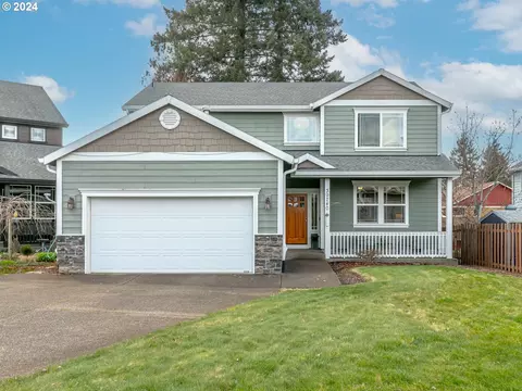 39740 Syblon Ln, Sandy, OR 97055