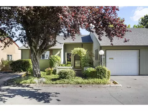 837 NE 90th Ave, Portland, OR 97220