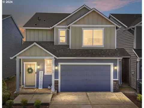 35 Shore Dr, Saint Helens, OR 97051