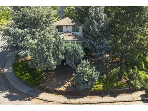 6812 N Catlin Ave, Portland, OR 97203