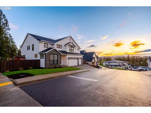 999 W Magnolia Loop, Washougal, WA 98671