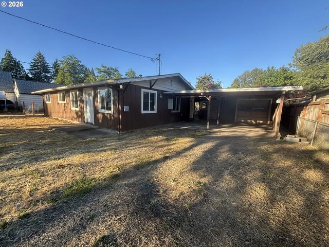 1093 23rd Ave, Sweet Home, OR 97386