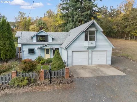 2164 NE Tahoe Ave, Roseburg, OR 97470