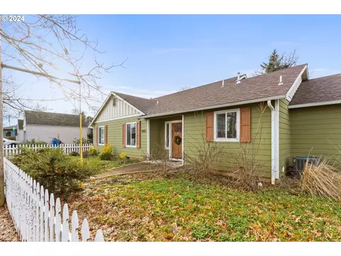 4353 Liberty Rd S, Salem, OR 97302