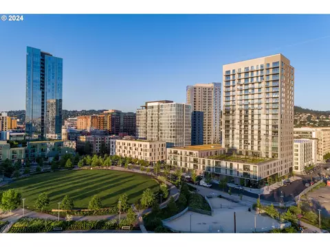 1150 NW Quimby St #228, Portland, OR 97209