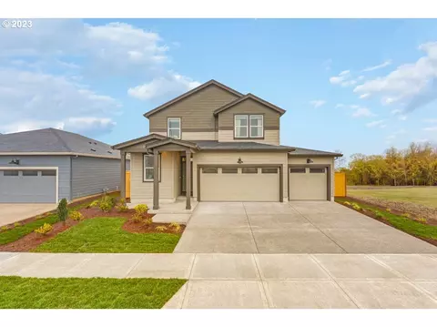 4835 Moon Ave NE, Salem, OR 97305