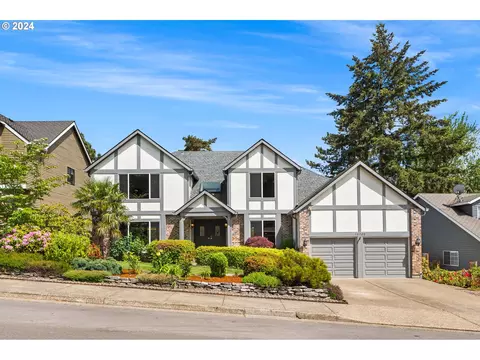 16720 NW Norwalk Dr, Beaverton, OR 97006