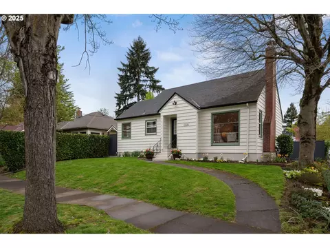 3236 SE 59th Ave, Portland, OR 97206