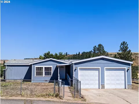 795 N 7th Ave, Elgin, OR 97827