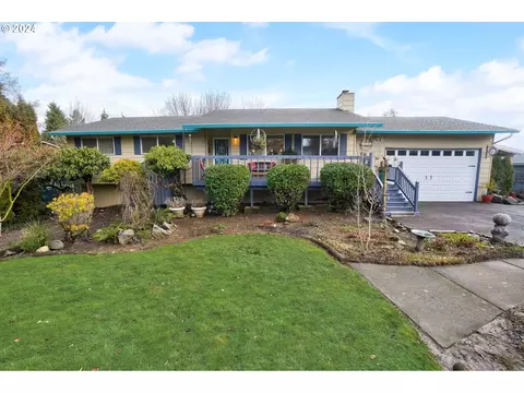 1014 NW 103rd Cir, Vancouver, WA 98660