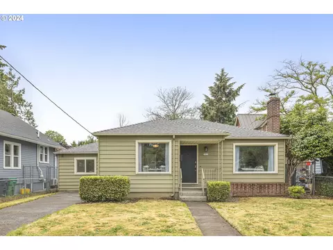 5825 N Boston Ave, Portland, OR 97217