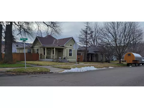 1406 O Ave, La Grande, OR 97850