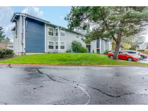 8468 SW Mohawk St, Tualatin, OR 97062