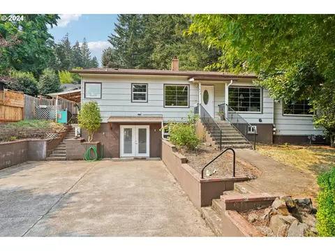 1473 Narcissus Ct, Salem, OR 97304