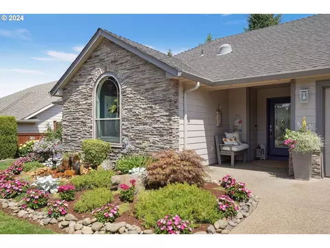 5974 Trilogy St, Salem, OR 97306