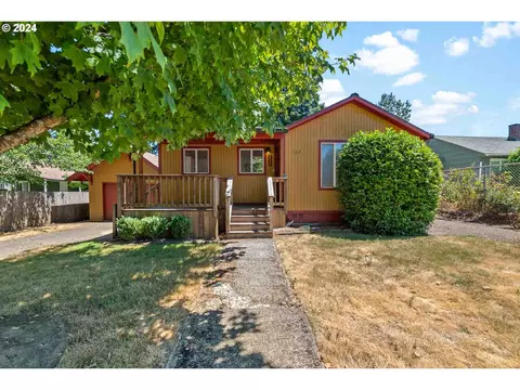 162 NW Dennis Ave, Hillsboro, OR 97124