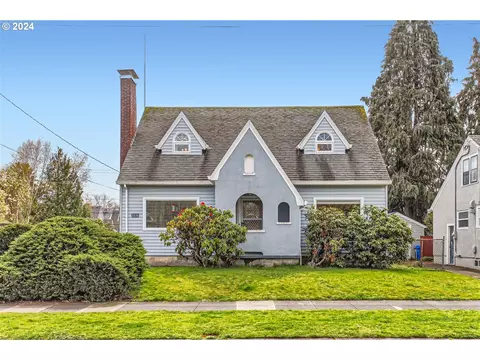 3534 NE Alameda St, Portland, OR 97212