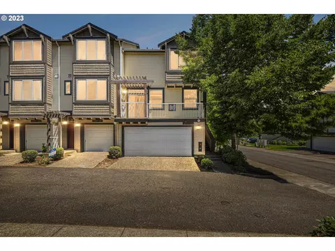 13870 SW Scholls Ferry Rd #105, Beaverton, OR 97007