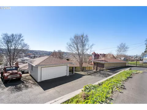 107 NEllis Ave, Pendleton, OR 97801