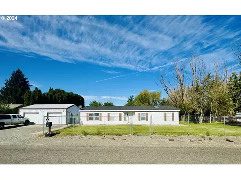 210 NW Oregon Ave, Irrigon, OR 97844