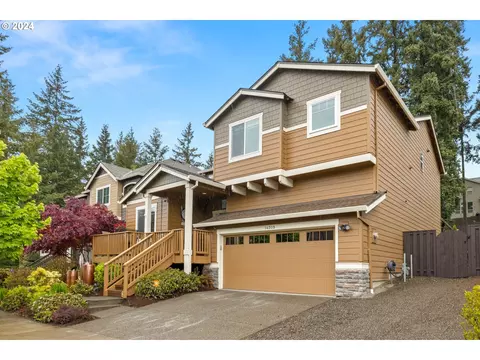 14209 SE Vista Heights St, Happy Valley, OR 97086