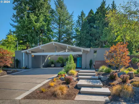 8560 SW Cecilia Ter, Portland, OR 97223