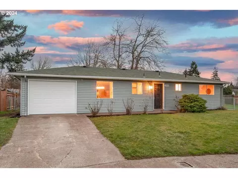 2880 Lady Bug Ct, Salem, OR 97301
