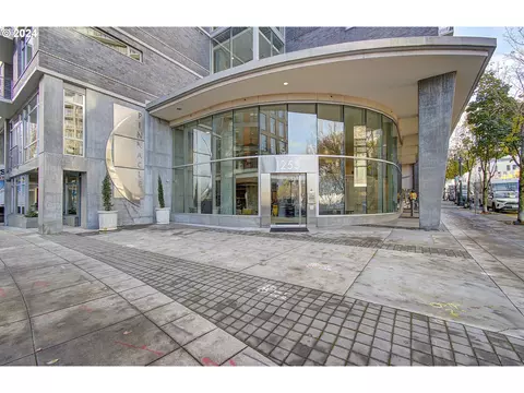 1255 NW 9th Ave #1006, Portland, OR 97209