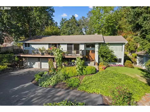 4126 SE Risley Ave, Milwaukie, OR 97267