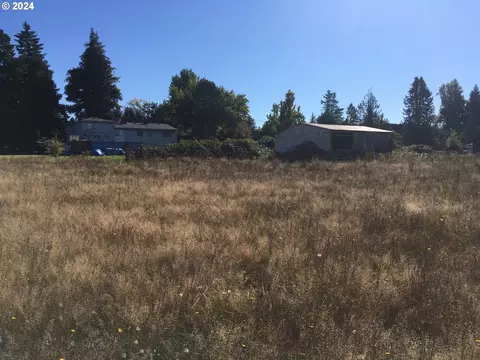 13849 SE 122nd Ave, Clackamas, OR 97015